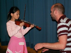 Violin instruction with Teo Benson